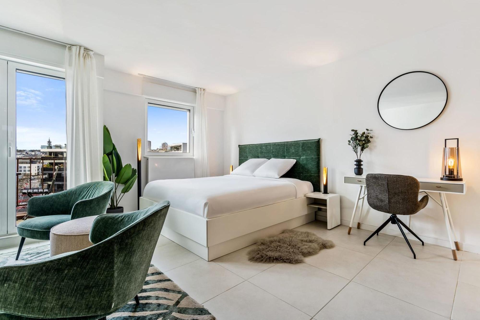 Appartement Stylish With King Bed, Balcony And Full Kitchen Luxemburg